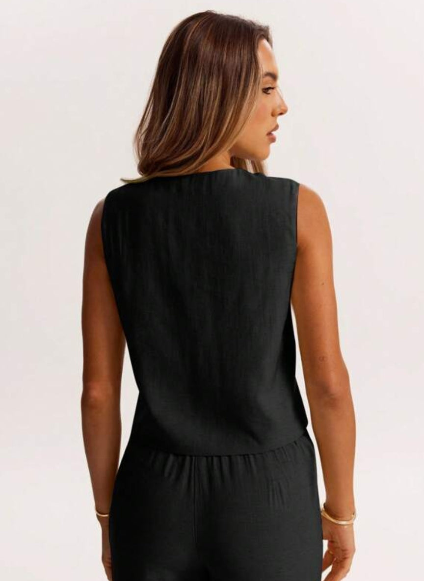 Women’s Minimalist Sleeveless Linen Blouse – Linheir