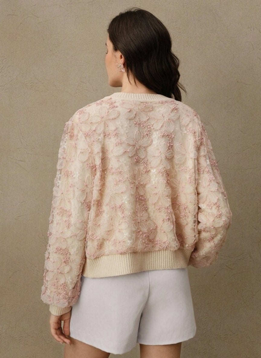 Elegant women's cardigan with floral embroidery – Linheir