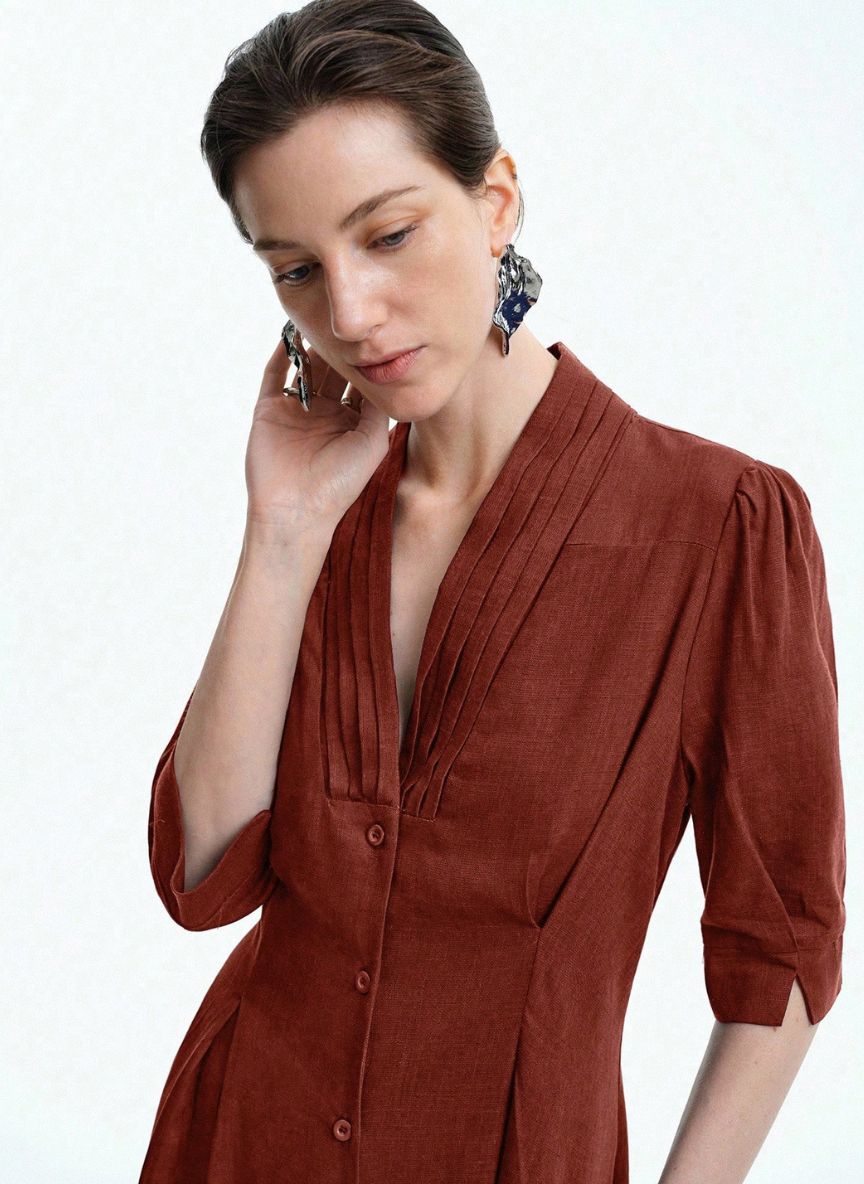 High-Waisted Dress With Flared Sleeves - Linheir