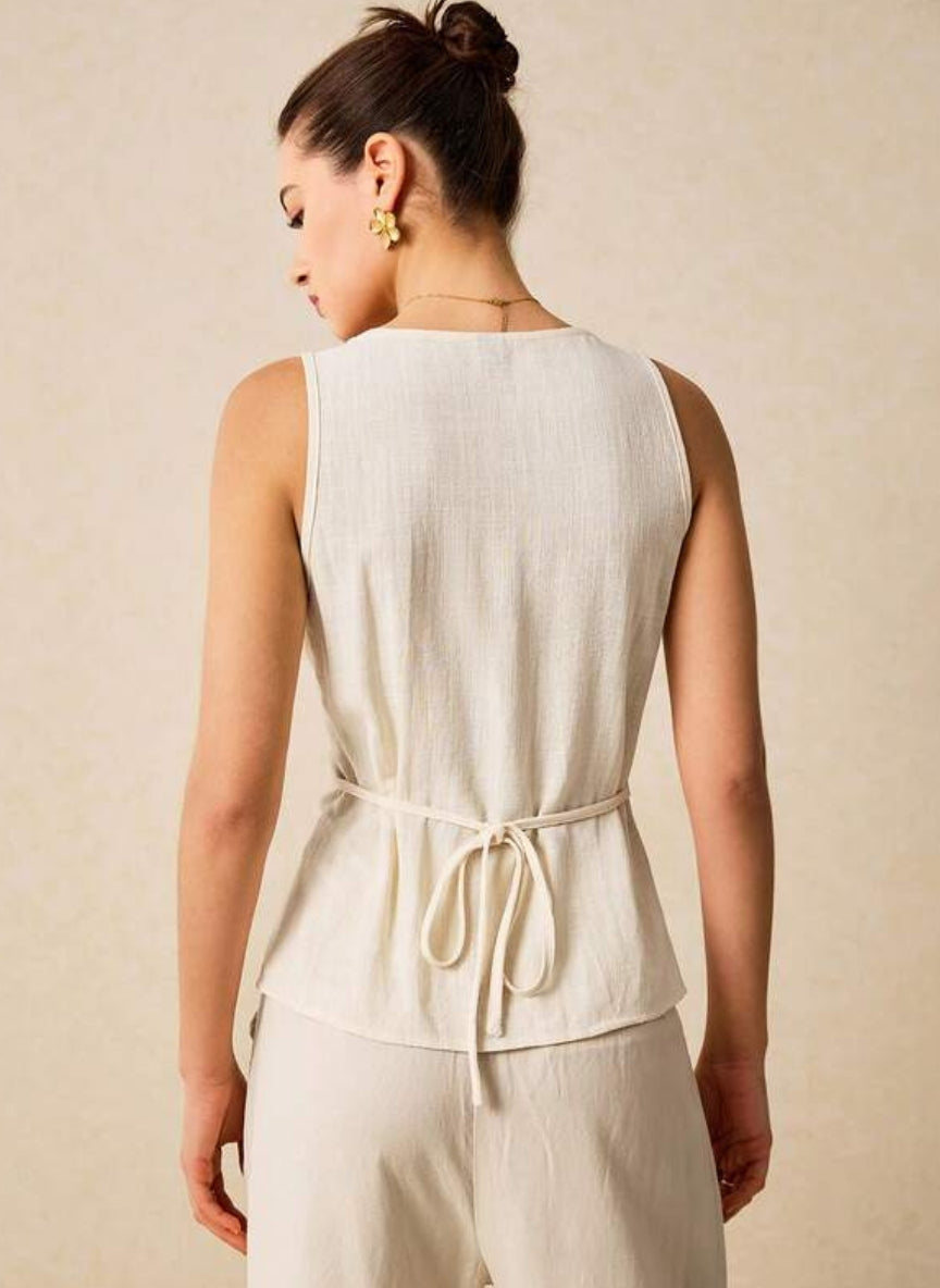 Classic Minimalist Women’s Blouse – Linheir