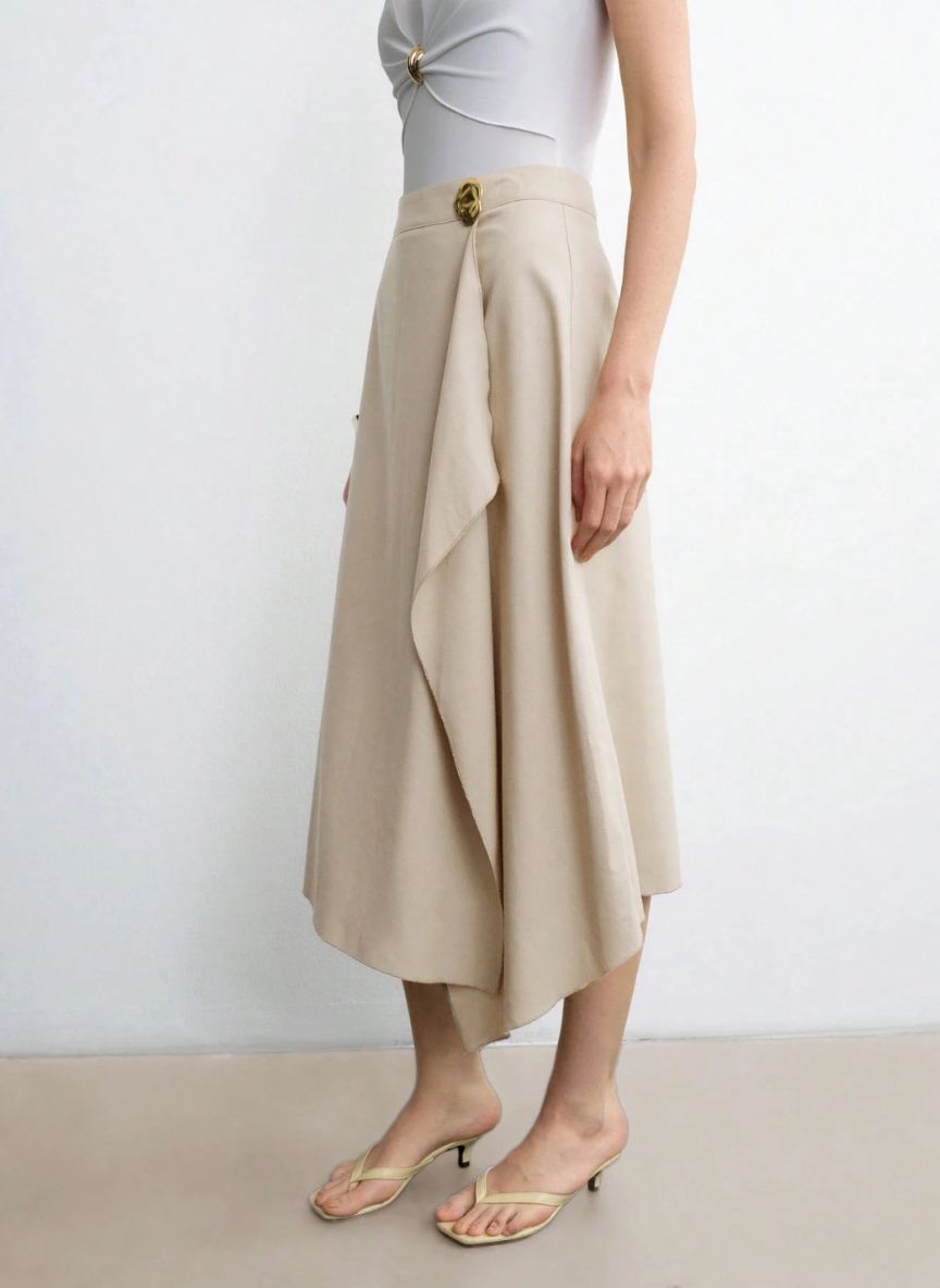 Asymmetrical Hem Skirt – Linheir