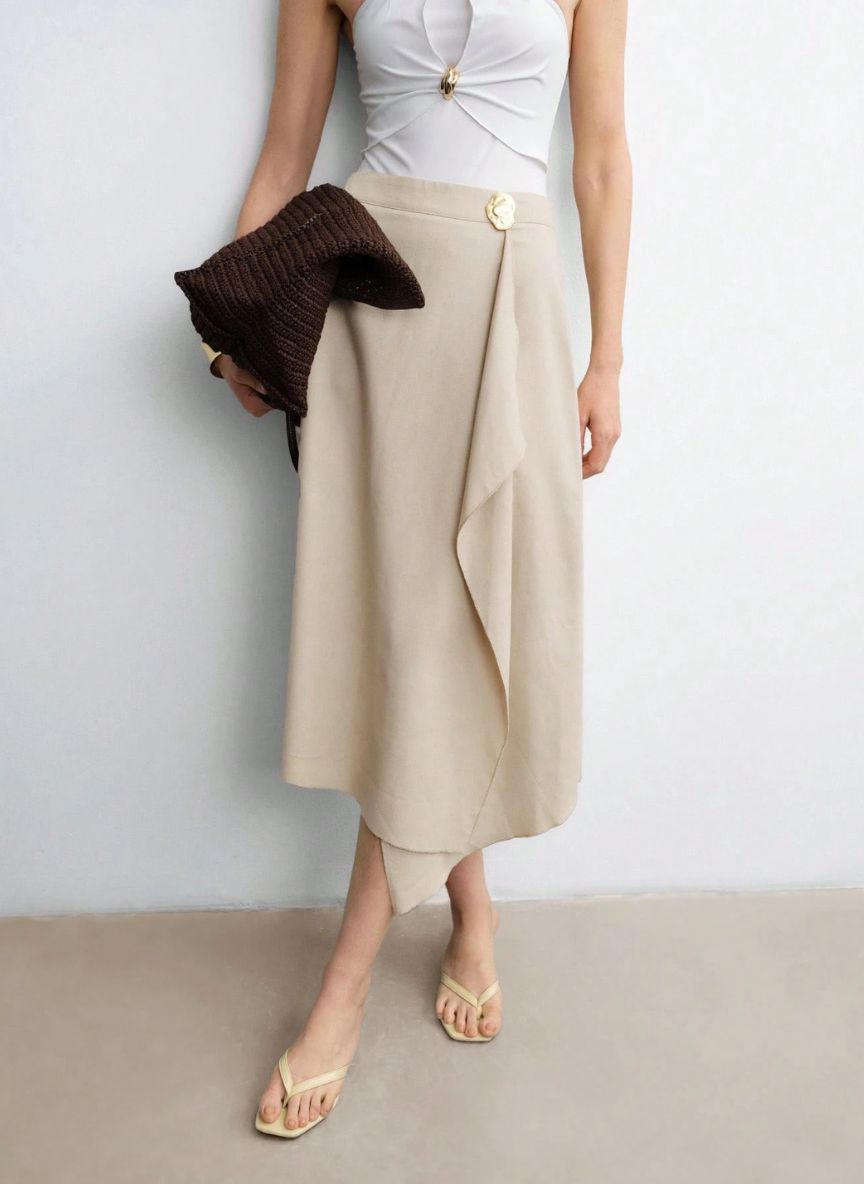 Asymmetrical Hem Skirt – Linheir