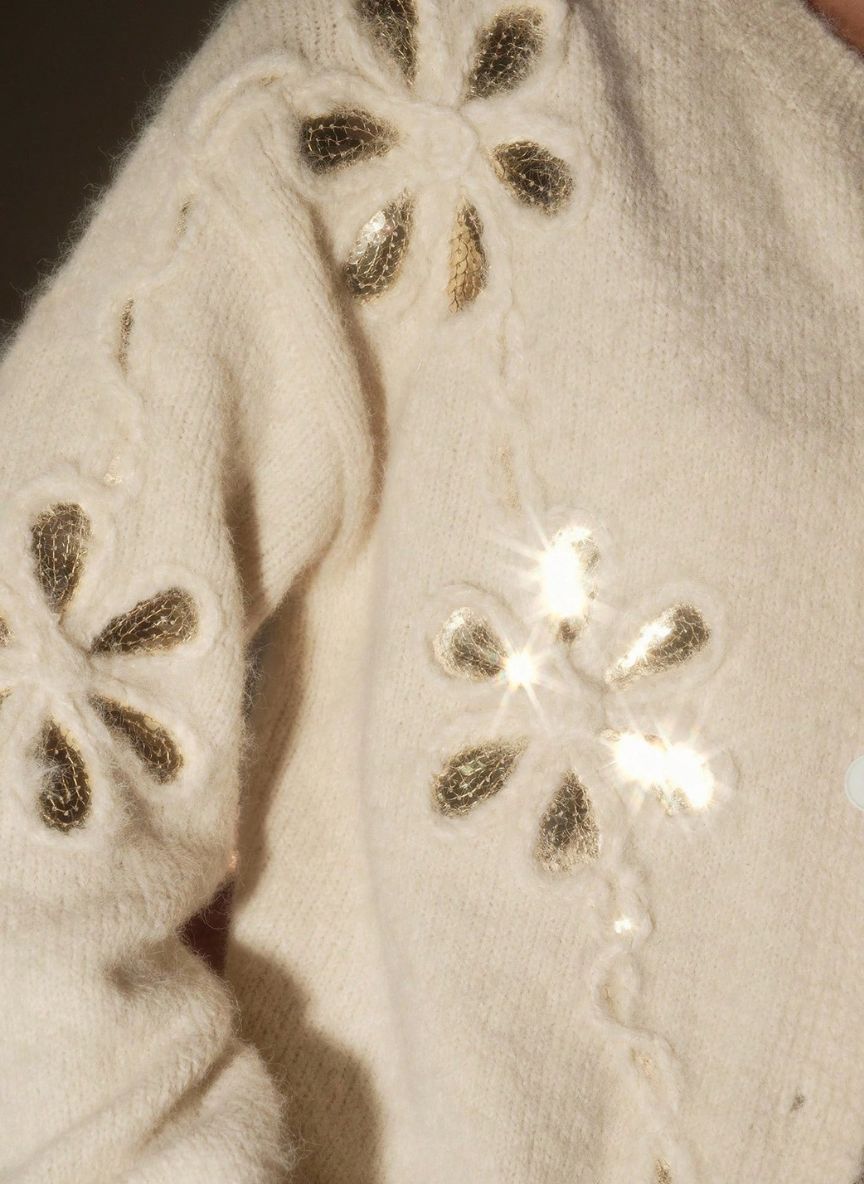 Embroidered Sequin Knit Cardigan – Linheir