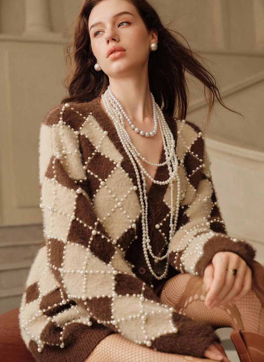 Vintage Pearl Touch Cardigan V-Neck - Linheir