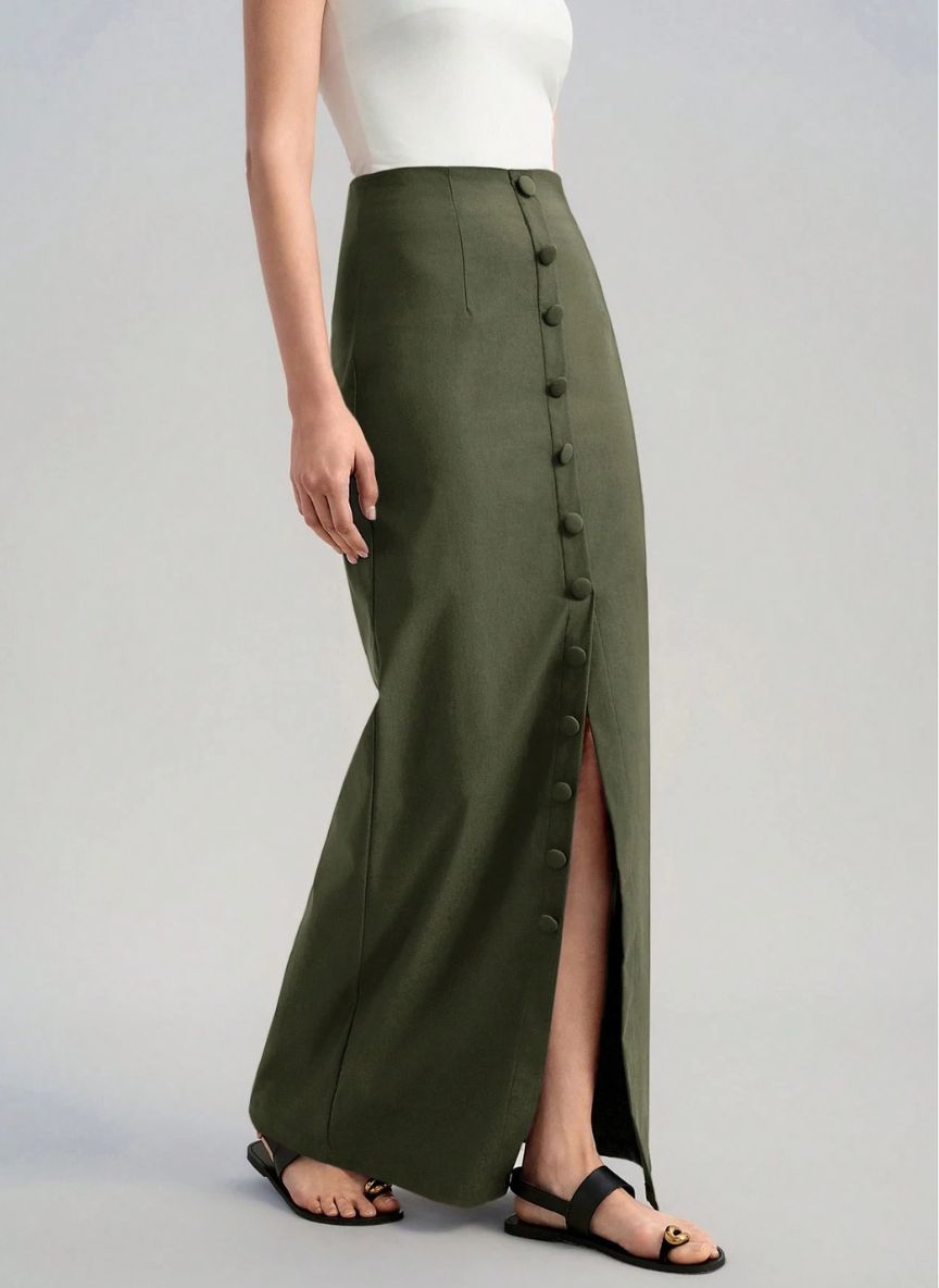 Wide Front Slit Skirt With Button – Linheir