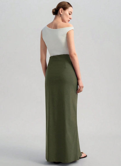 Wide Front Slit Skirt With Button – Linheir