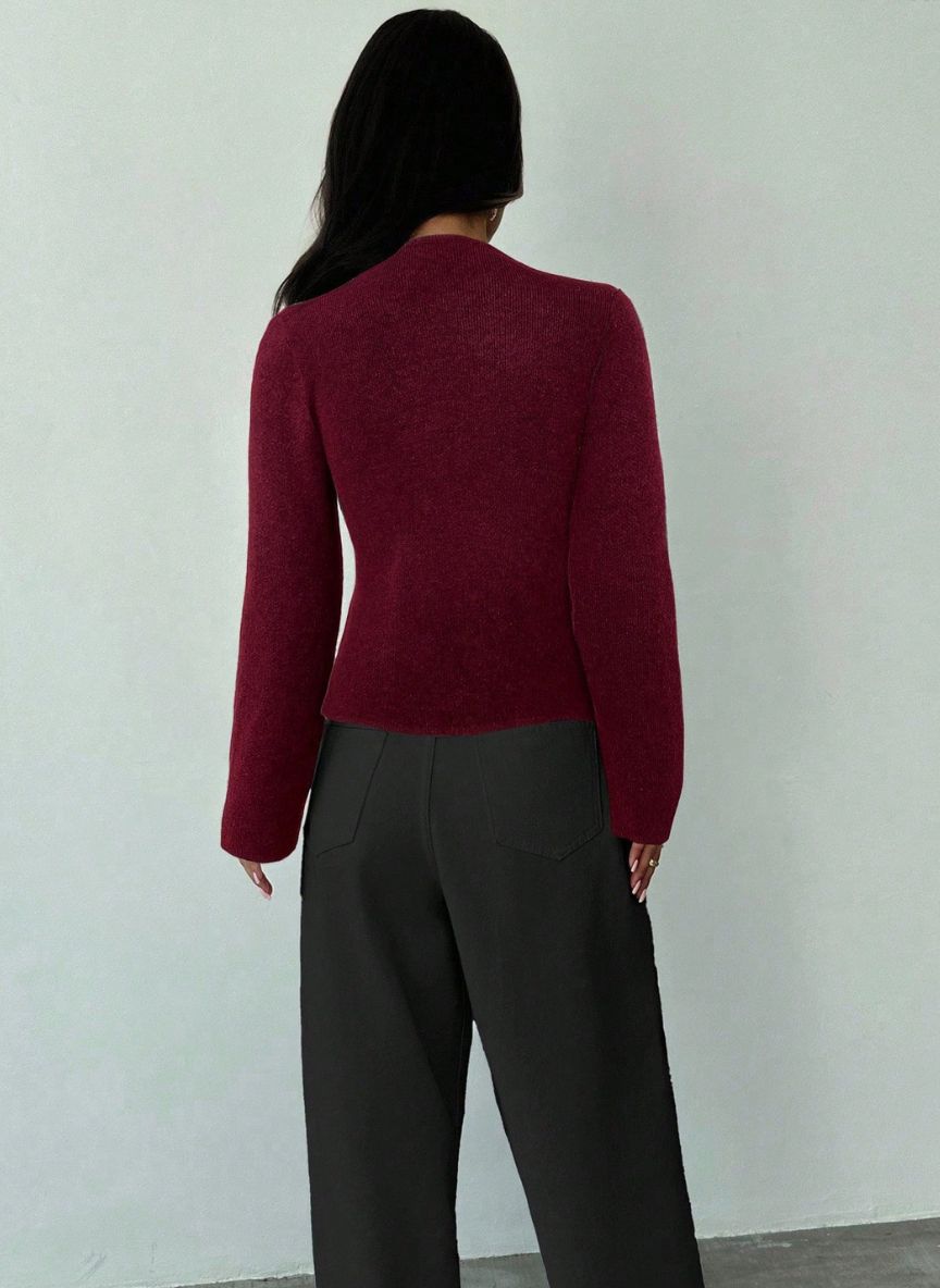 Women's Deep V-Neck Sweater – Linheir