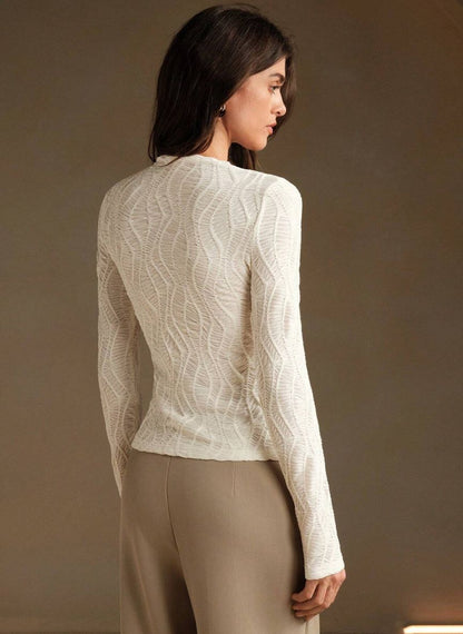 Women's Textured T-Shirt with Adjustable Cut - Linheir