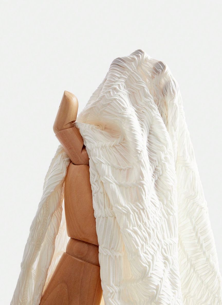 Women's Textured T-Shirt with Adjustable Cut - Linheir